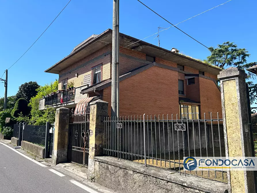 Immagine 5 di Villa in vendita  a Palazzolo Sull'oglio