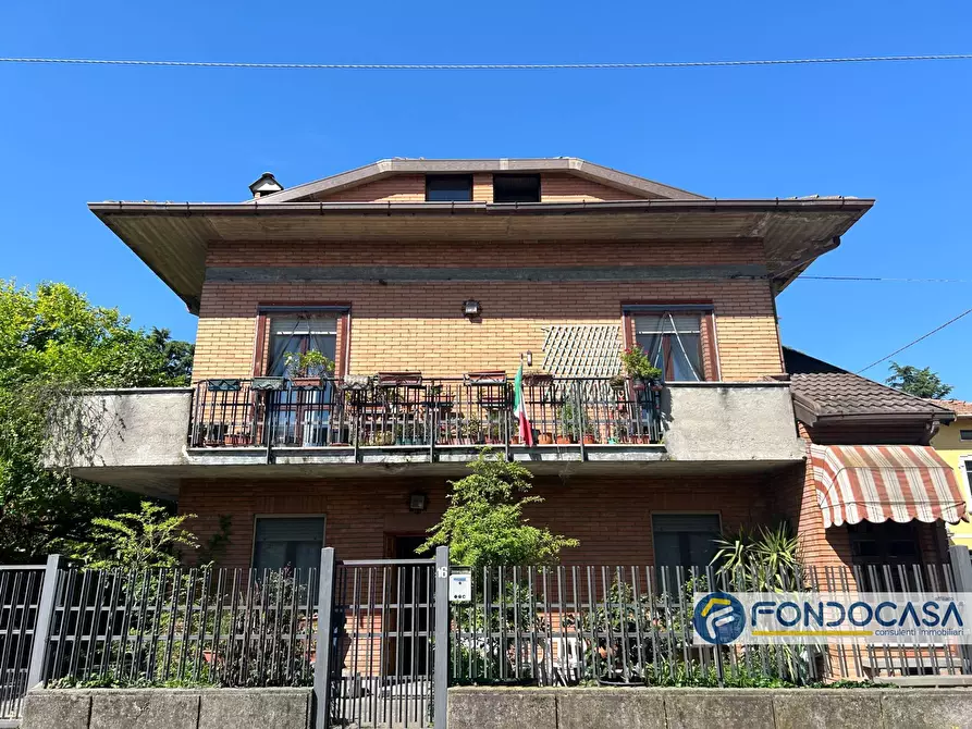 Immagine 6 di Villa in vendita  a Palazzolo Sull'oglio