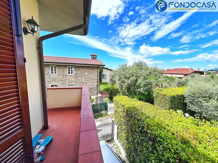 Immagine 16 di Casa bifamiliare in vendita  in Via tavernelle a Montignoso