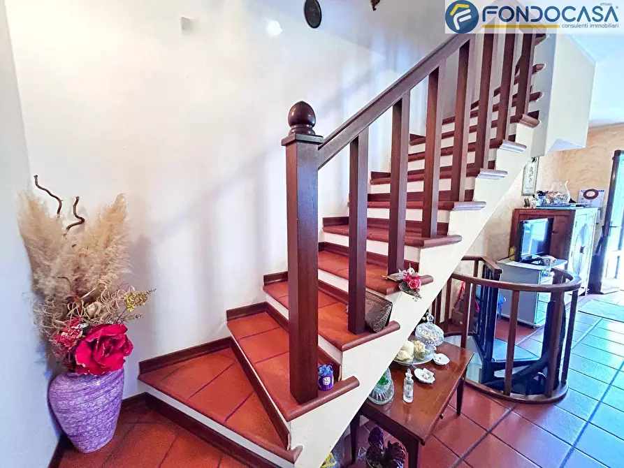 Immagine 10 di Casa bifamiliare in vendita  in Via tavernelle a Montignoso