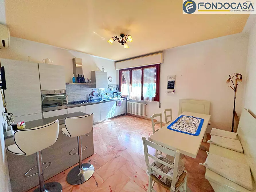 Immagine 16 di Villa in vendita  in Franchetti a Pietrasanta