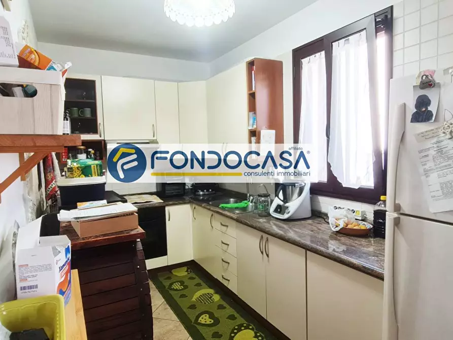 Immagine 12 di Casa semindipendente in vendita  in via marchese di bugnano a San Vito Dei Normanni