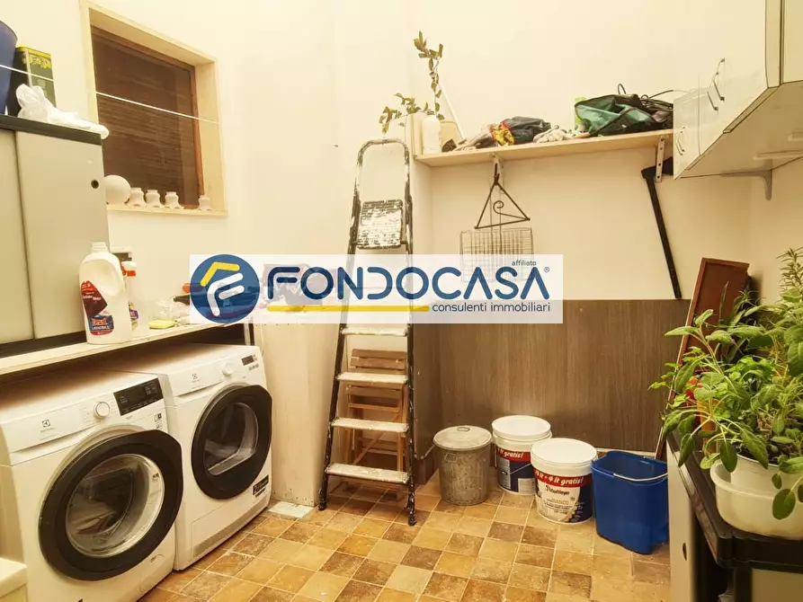 Immagine 17 di Casa semindipendente in vendita  in via marchese di bugnano a San Vito Dei Normanni