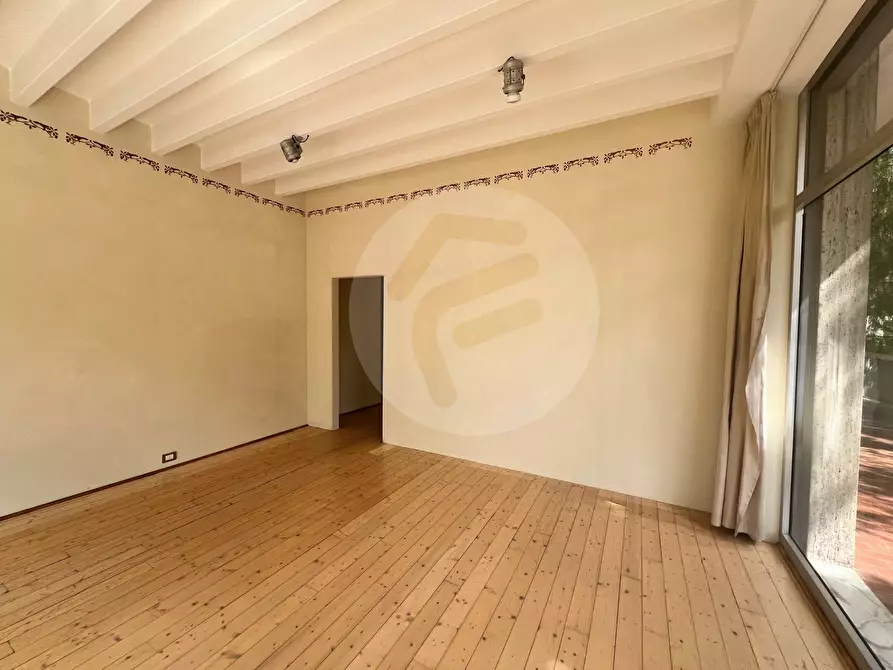 Immagine 5 di Attività commerciale in vendita  a Alassio