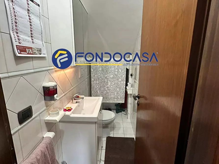 Immagine 13 di Casa semindipendente in vendita  in via camposcino a Giugliano In Campania