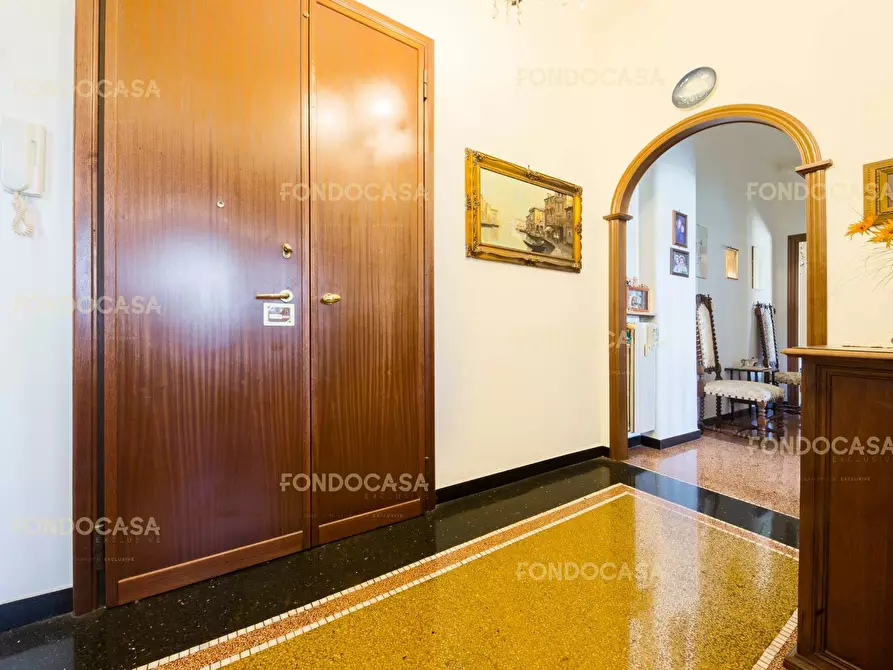 Immagine 29 di Appartamento in vendita  in Via Marina Di Robilant a Genova