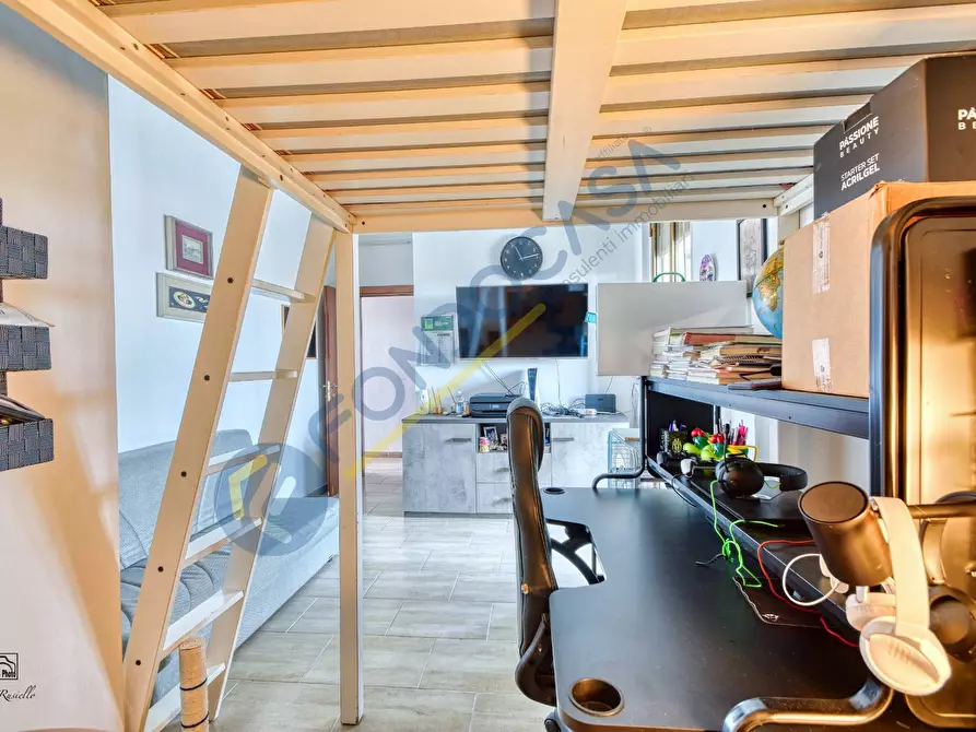 Immagine 3 di Appartamento in vendita  in VIA BOLZANO a Cologno Monzese