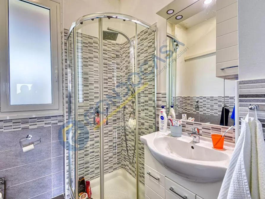 Immagine 6 di Appartamento in vendita  in VIA BOLZANO a Cologno Monzese