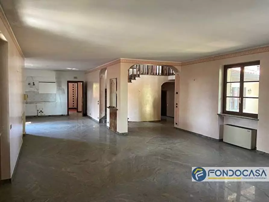 Immagine 13 di Villa in vendita  in via Castello a Passirano