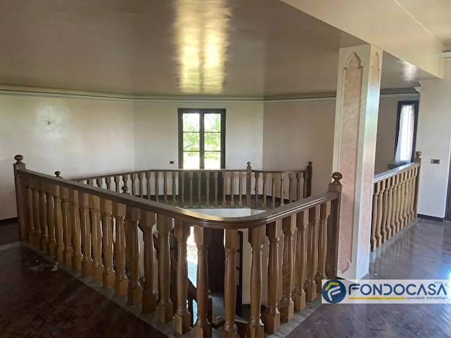 Immagine 22 di Villa in vendita  in via Castello a Passirano