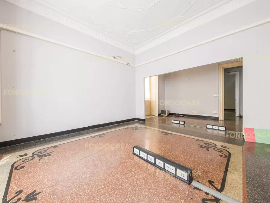 Immagine 10 di Ufficio in vendita  in Via Marcello Durazzo a Genova