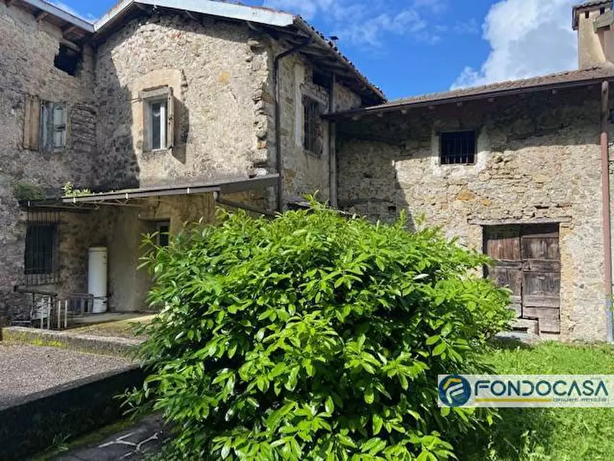 Immagine 1 di Appartamento in vendita  a San Pellegrino Terme