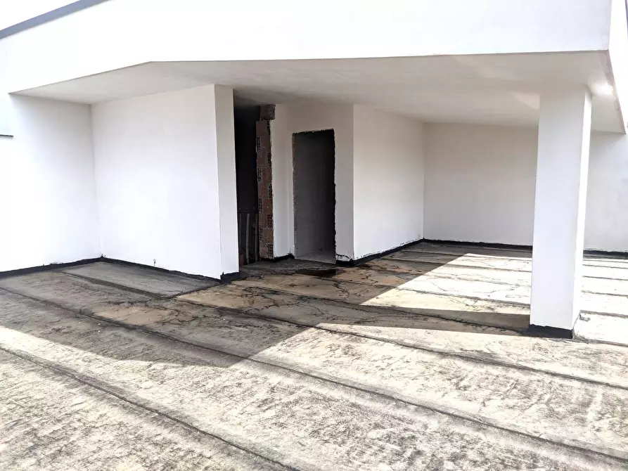 Immagine 19 di Villa in vendita  a Brusciano