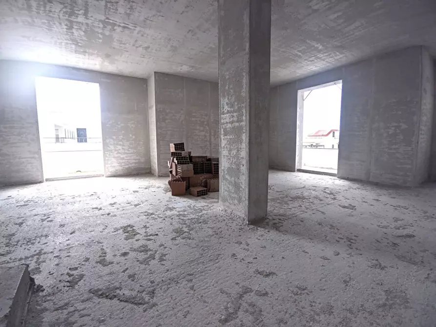 Immagine 21 di Villa in vendita  a Brusciano