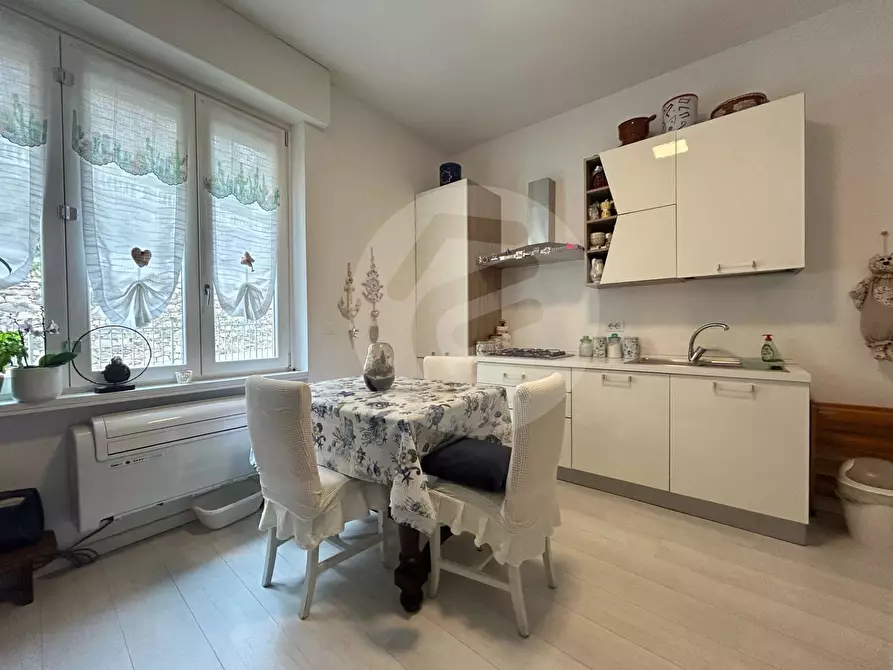 Immagine 3 di Appartamento in vendita  in via michelangelo a Alassio