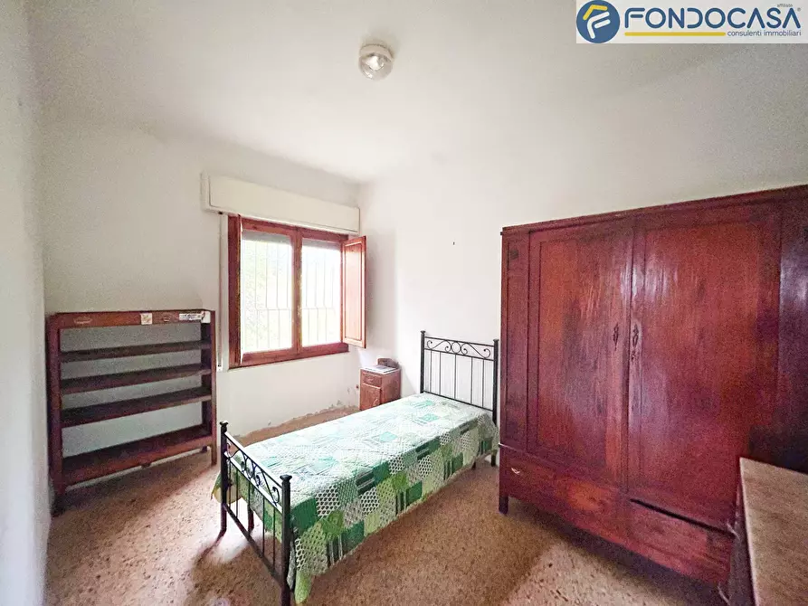 Immagine 19 di Villa in vendita  in via risciolo a Pietrasanta