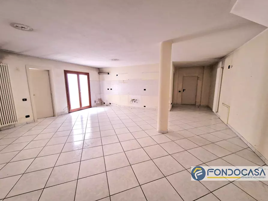 Immagine 25 di Casa bifamiliare in vendita  in via Colli storici a Desenzano Del Garda