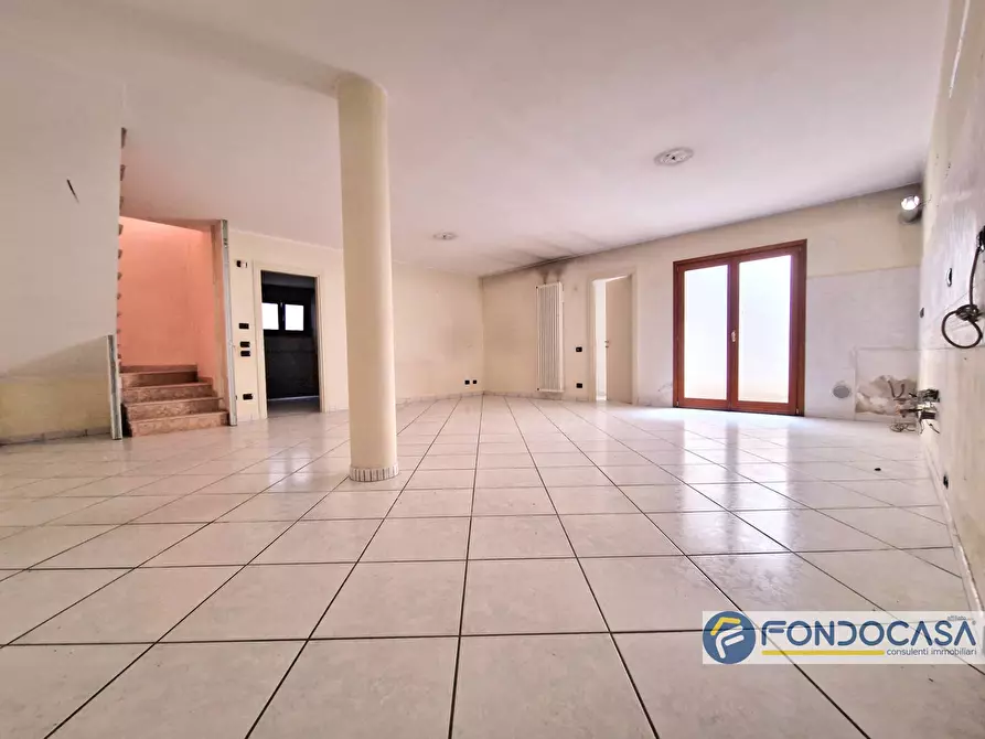 Immagine 28 di Casa bifamiliare in vendita  in via Colli storici a Desenzano Del Garda