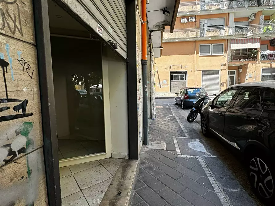 Immagine 1 di Locale commerciale in affitto  in Via sabato robertelli a Salerno