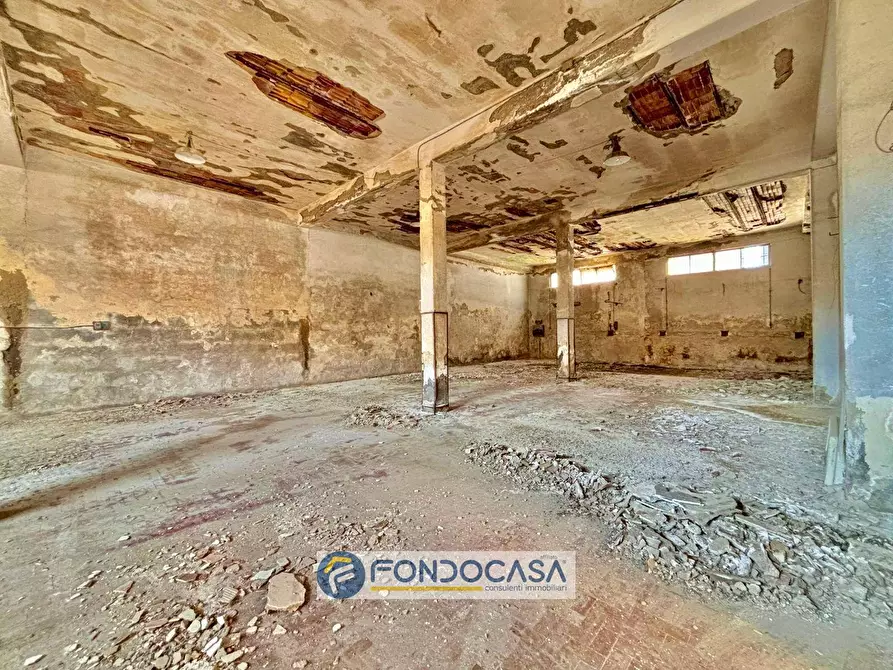 Immagine 7 di Capannone industriale in vendita  in Via Finlandia a Sant'antimo