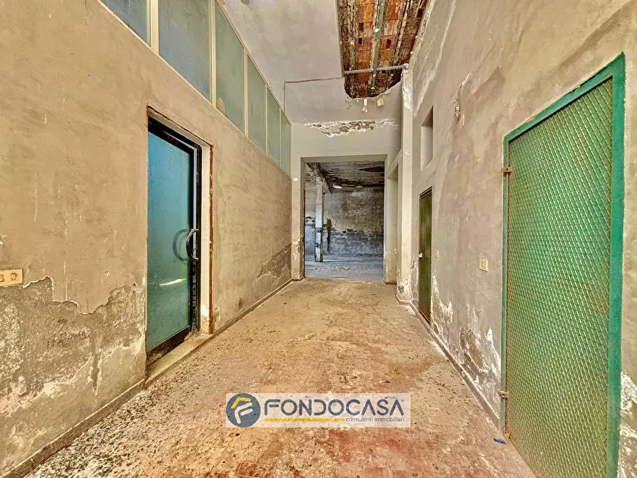 Immagine 11 di Capannone industriale in vendita  in Via Finlandia a Sant'antimo
