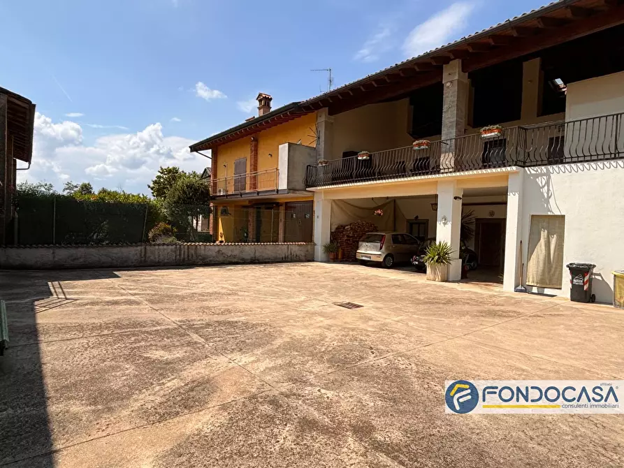 Immagine 4 di Rustico / casale in vendita  a Pontoglio