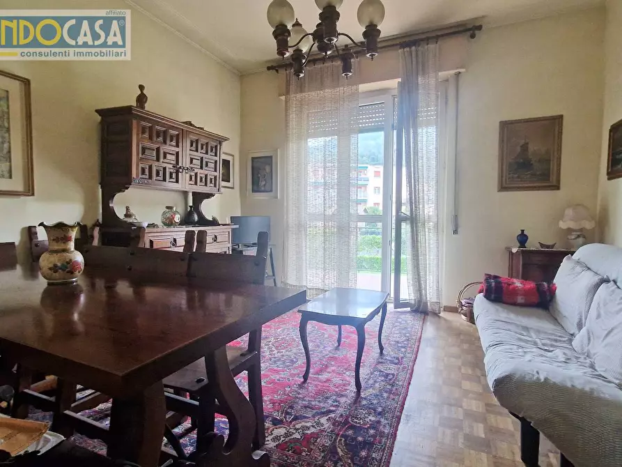 Immagine 4 di Appartamento in vendita  in VIA MUGGIO a Como