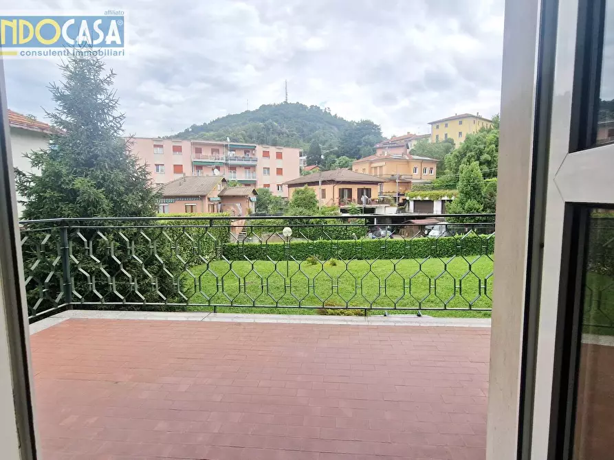 Immagine 7 di Appartamento in vendita  in VIA MUGGIO a Como