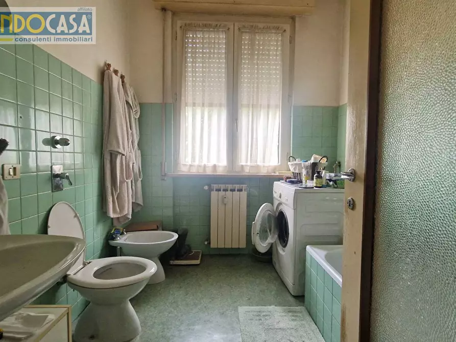 Immagine 10 di Appartamento in vendita  in VIA MUGGIO a Como