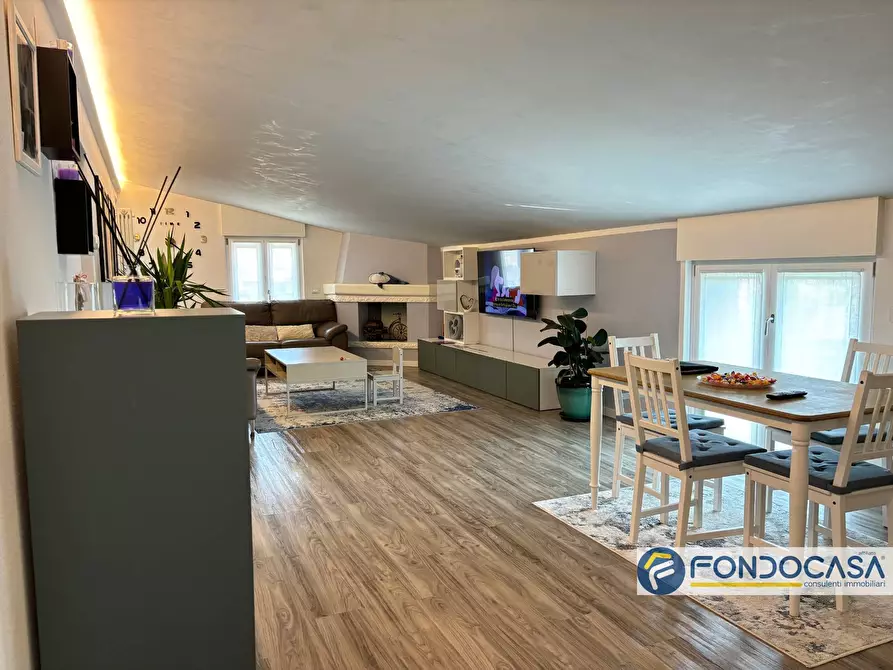 Immagine 4 di Appartamento in vendita  in via Gazzo a Castelli Calepio