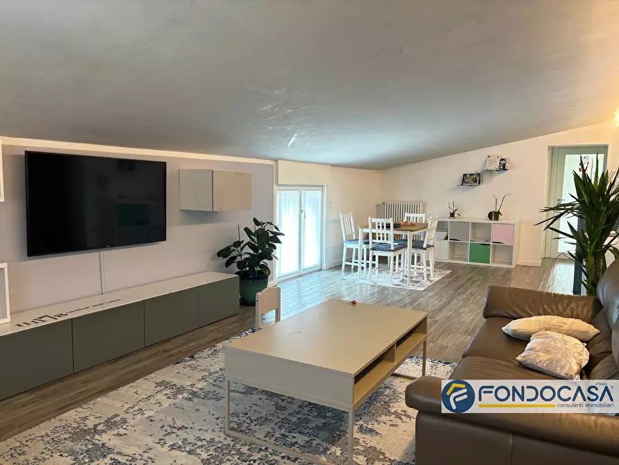 Immagine 3 di Appartamento in vendita  in via Gazzo a Castelli Calepio