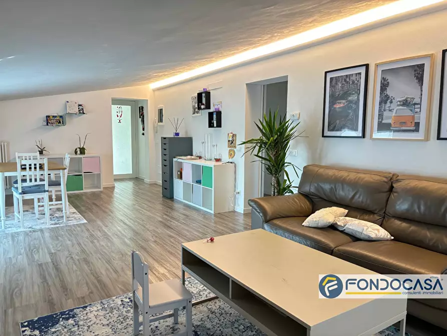 Immagine 6 di Appartamento in vendita  in via Gazzo a Castelli Calepio