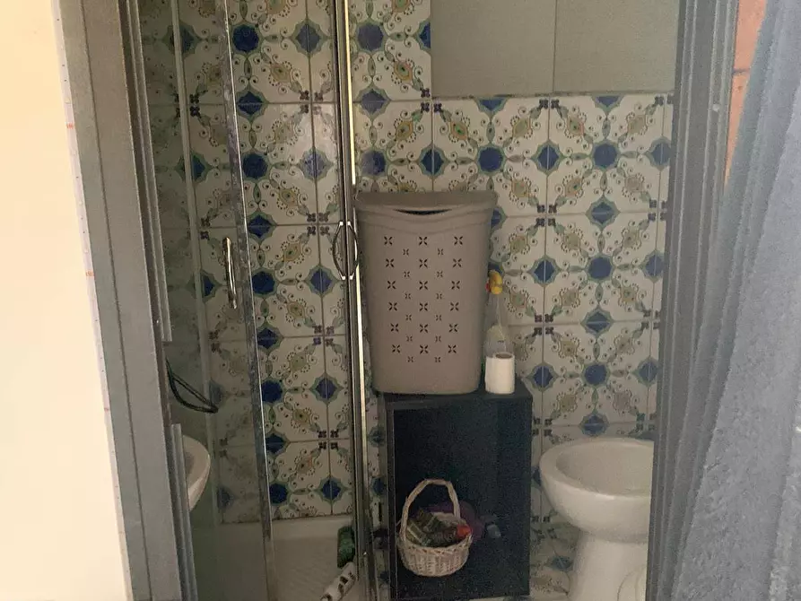 Immagine 7 di Appartamento in vendita  in via iannuzzi a Salerno