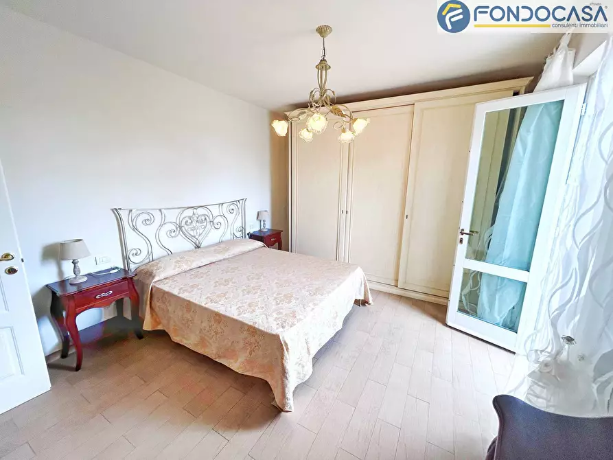 Immagine 21 di Villa in vendita  in via montanara a Pietrasanta