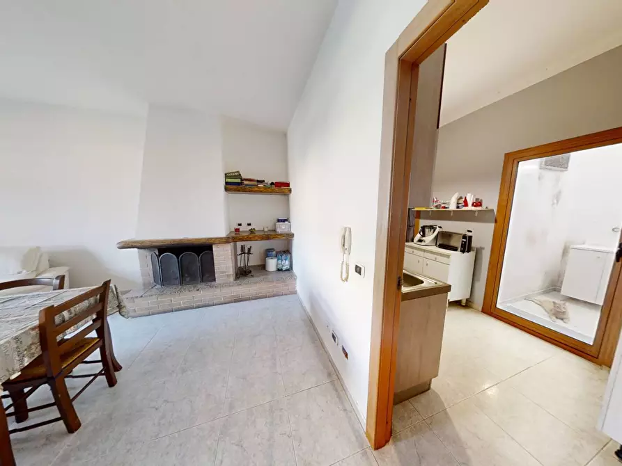 Immagine 10 di Casa indipendente in vendita  in Via Carlo Alberto Dalla Chiesa a Surbo