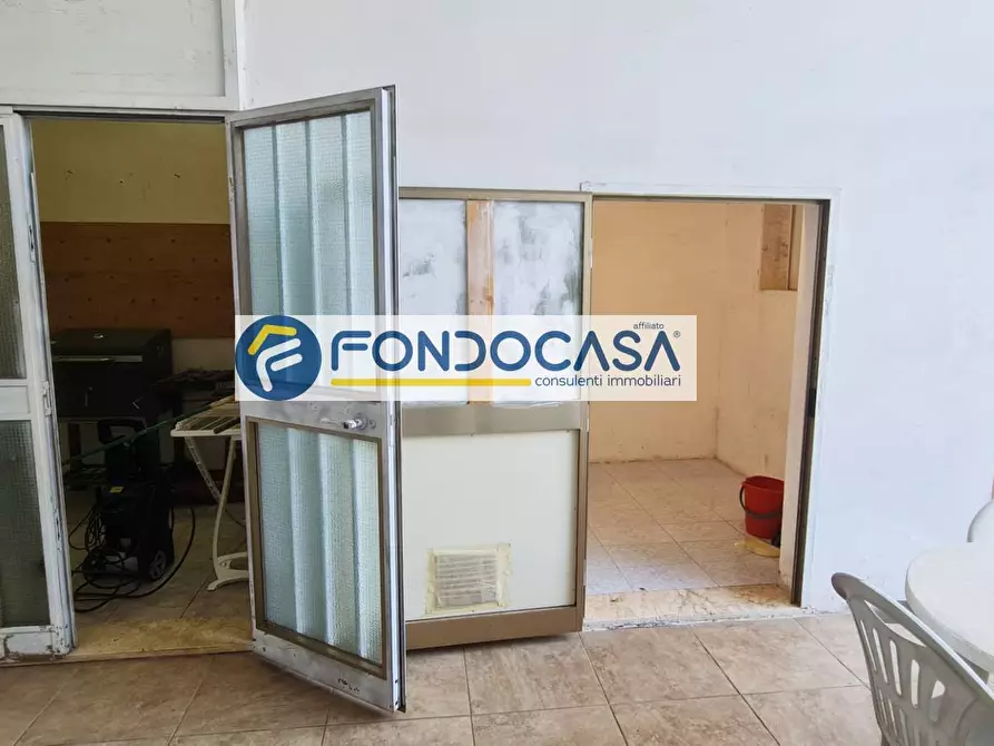 Immagine 21 di Casa semindipendente in vendita  in Via Marchese Di Bugnano a San Vito Dei Normanni