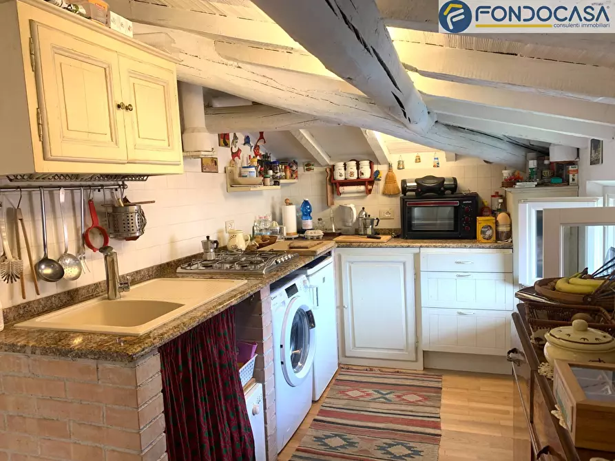 Immagine 3 di Appartamento in vendita  in Via Risorgimento a Forte Dei Marmi