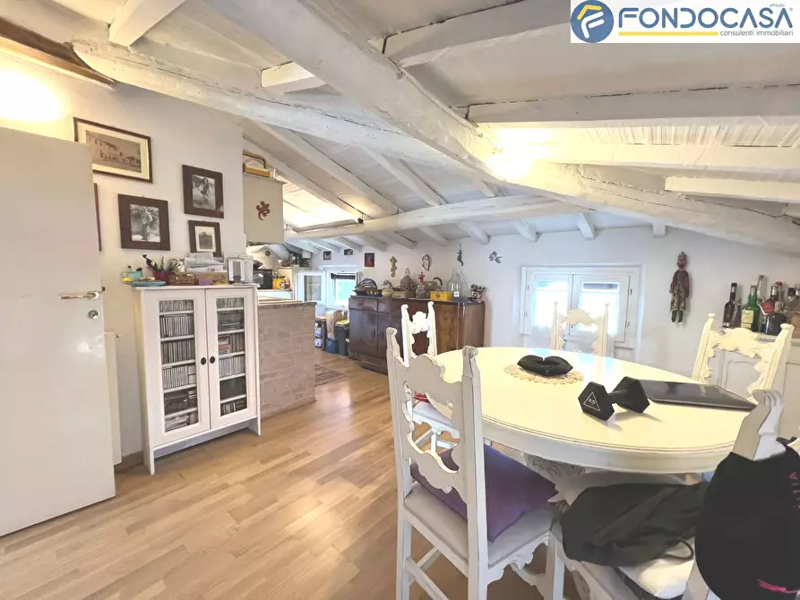 Immagine 8 di Appartamento in vendita  in Via Risorgimento a Forte Dei Marmi