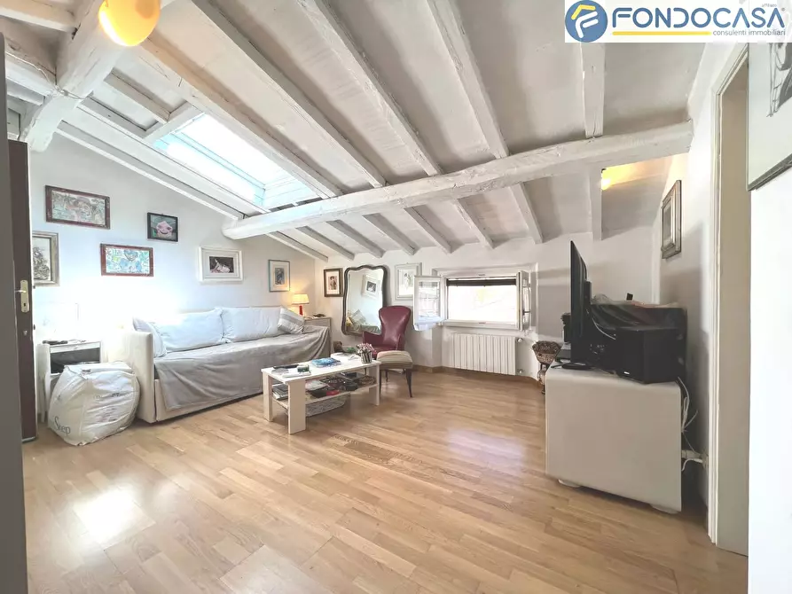 Immagine 10 di Appartamento in vendita  in Via Risorgimento a Forte Dei Marmi