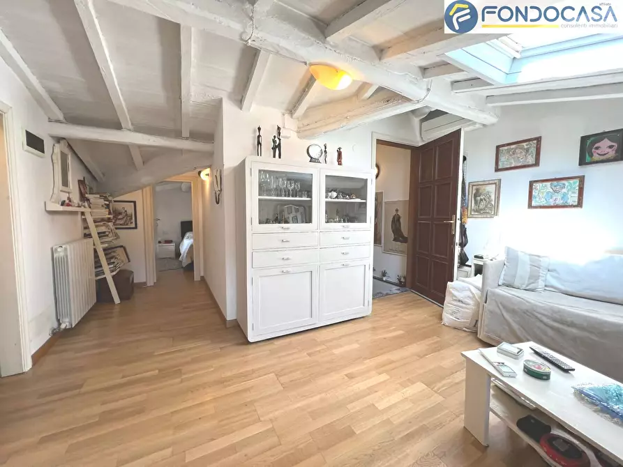 Immagine 12 di Appartamento in vendita  in Via Risorgimento a Forte Dei Marmi