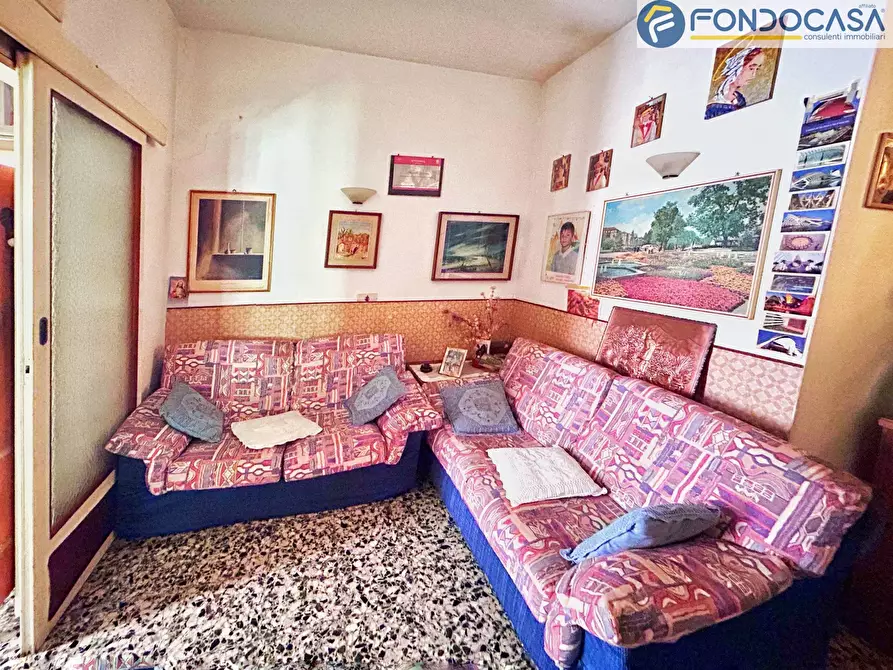 Immagine 5 di Villa in vendita  in via della quercia a Pietrasanta