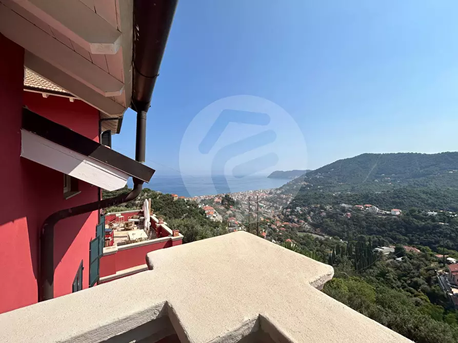 Immagine 3 di Attico in vendita  in via privata collemar a Alassio