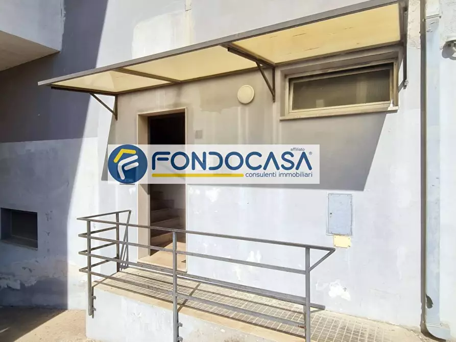 Immagine 2 di Appartamento in vendita  in via Gian Battista Venturi a Brindisi