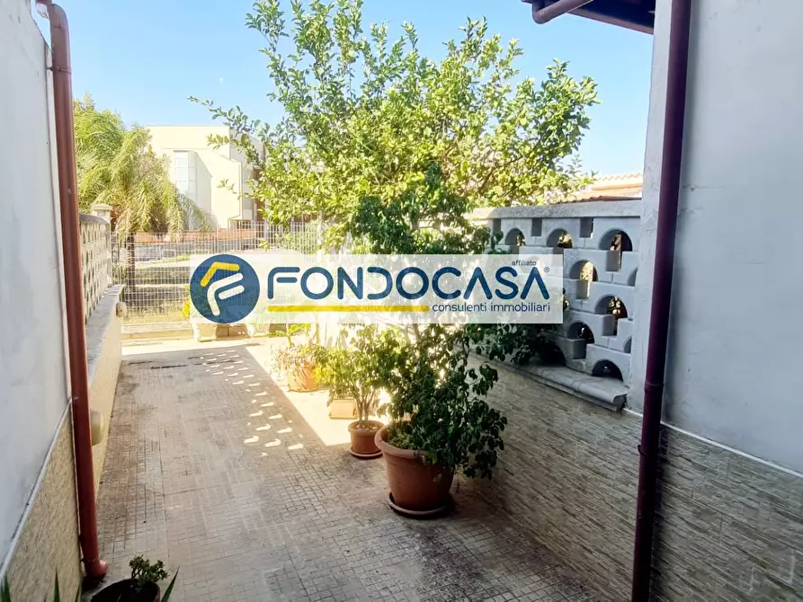 Immagine 4 di Appartamento in vendita  in via Gian Battista Venturi a Brindisi