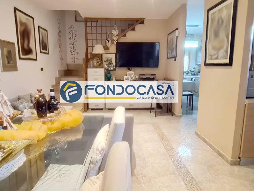 Immagine 12 di Appartamento in vendita  in via Gian Battista Venturi a Brindisi