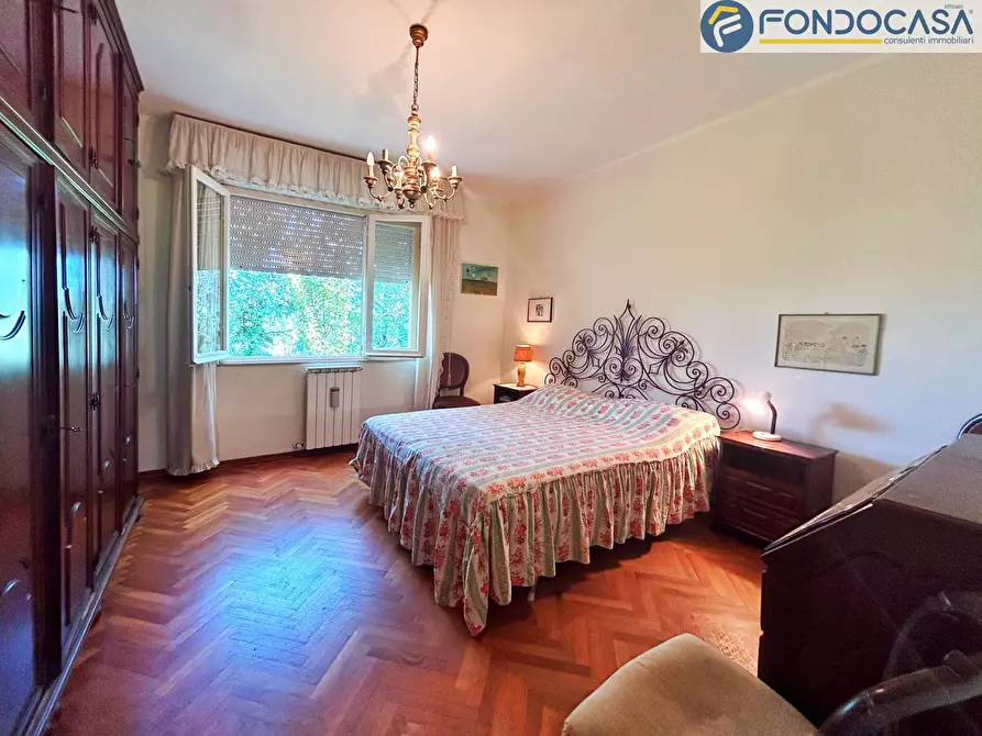 Immagine 25 di Appartamento in vendita  in Via Duca degli Abruzzi a Forte Dei Marmi