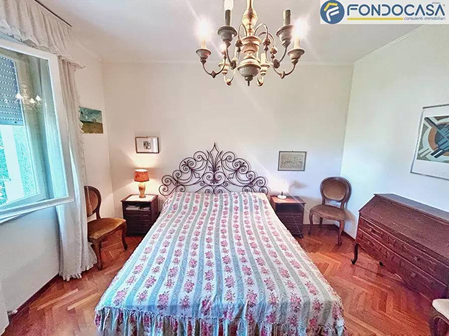 Immagine 26 di Appartamento in vendita  in Via Duca degli Abruzzi a Forte Dei Marmi