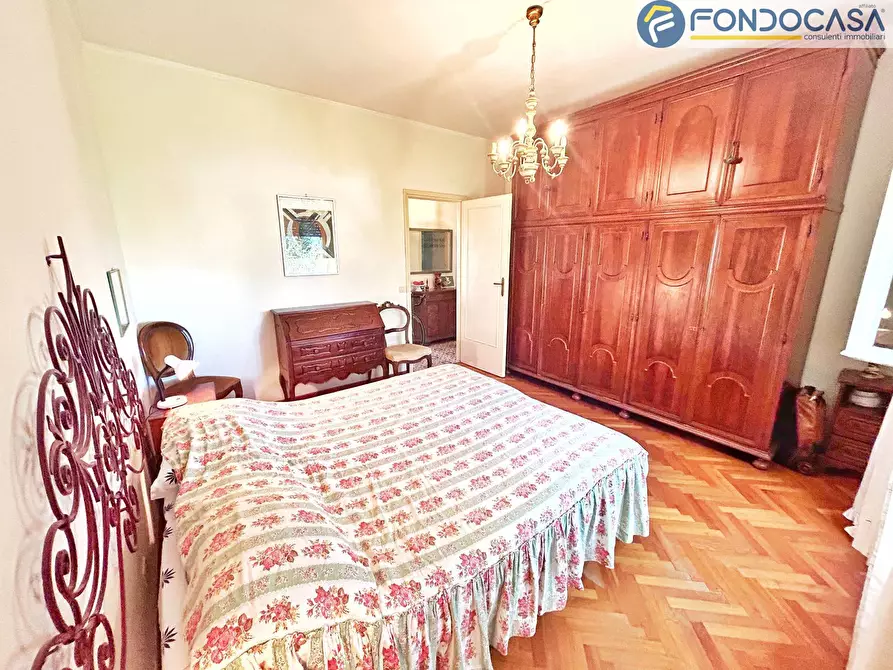 Immagine 28 di Appartamento in vendita  in Via Duca degli Abruzzi a Forte Dei Marmi