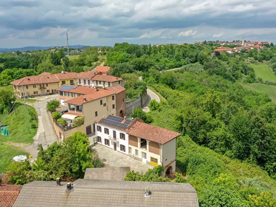 Immagine 1 di Casa indipendente in vendita  in via Madonna a Camerano Casasco