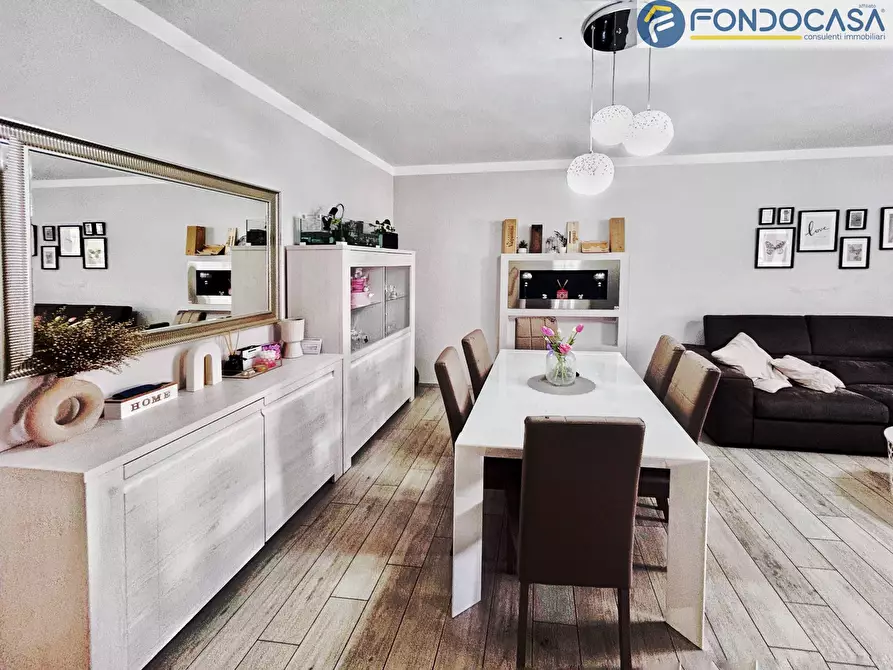 Immagine 5 di Villa in vendita  in Via Fiumetto a Seravezza